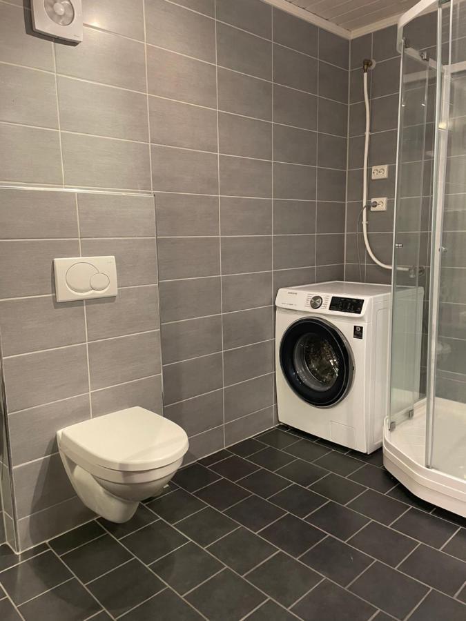 Spacious 50 Sqm Apartment Close To City Centre! ทรอมโซ ภายนอก รูปภาพ